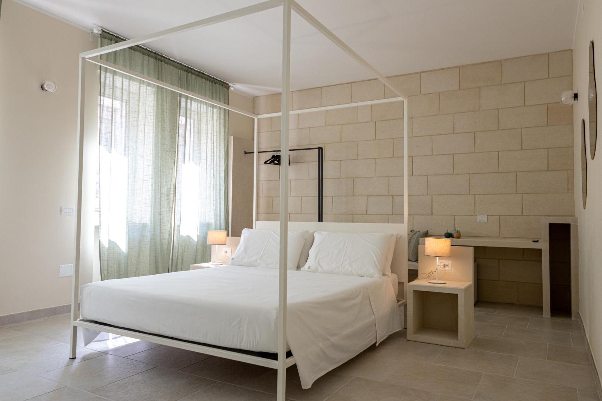 Oronti Accommodations Лечче Екстер'єр фото